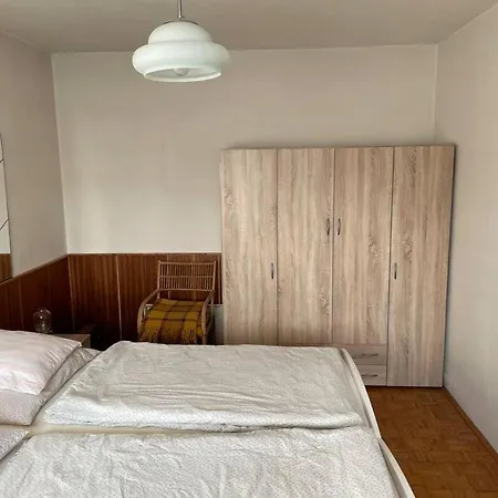 Сasa de vacaciones Oddych Pri Martinskych Holiach /mountains Vacation *